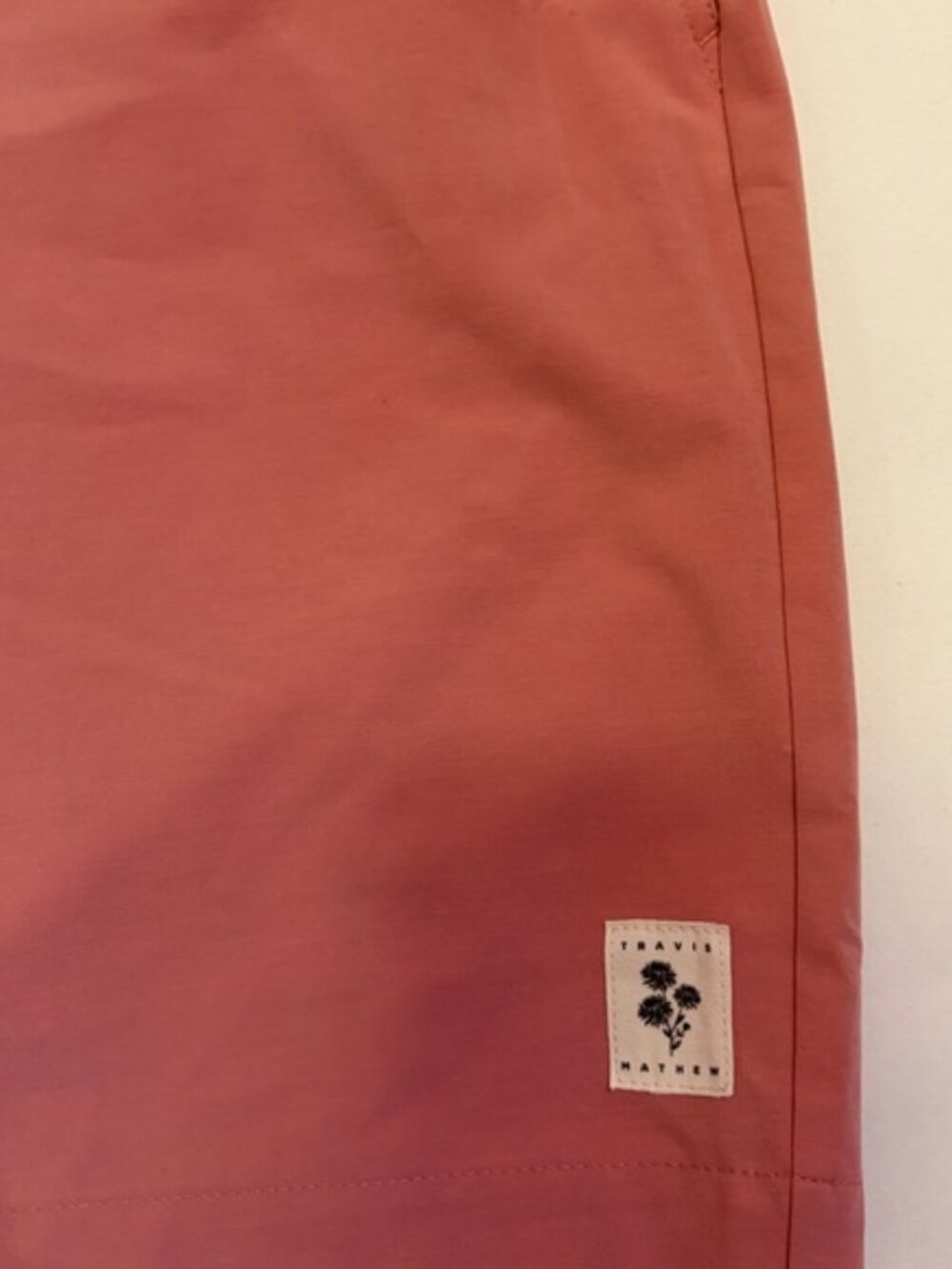 Travis Mathew Men’s Shorts Golf NWT Bermuda Golf Shorts 8” size 40 - Picture 3 of 9
